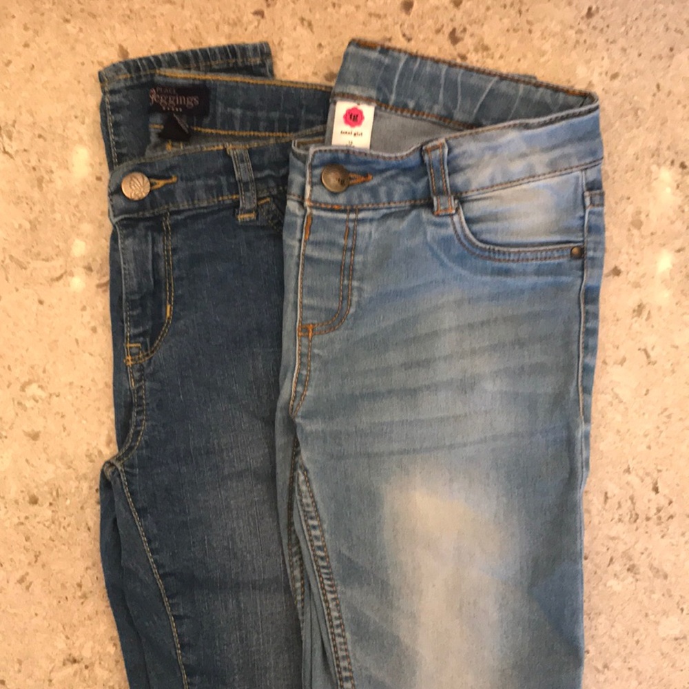 2 pairs of girls skinny jeans